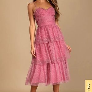 Love this dress but too small on me :( New with tags!! (Sold out on website)